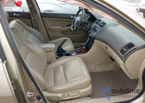 2006 Honda Accord 3.0 Ex z USA, uszkodzony, nr VIN 1HGCM66556A014598